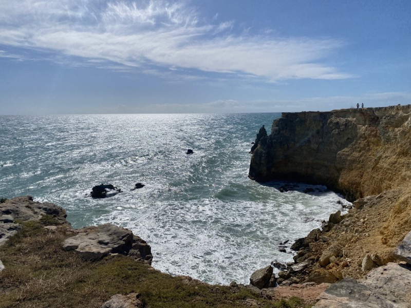 Cliffs and Caves near Faro Los Morillos with buried pirate treasure