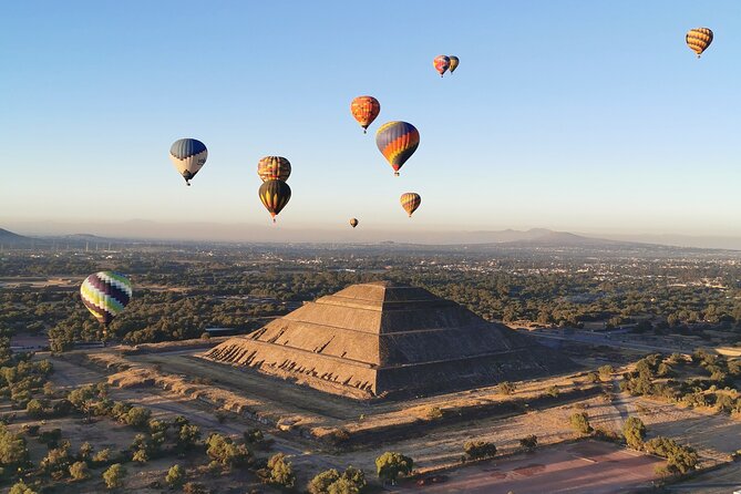The Mexico City Hot Air Balloon in Teotihuacan